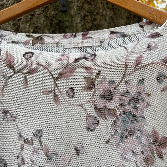 Anna Melani Floral Sweater - Picture 4 of 6